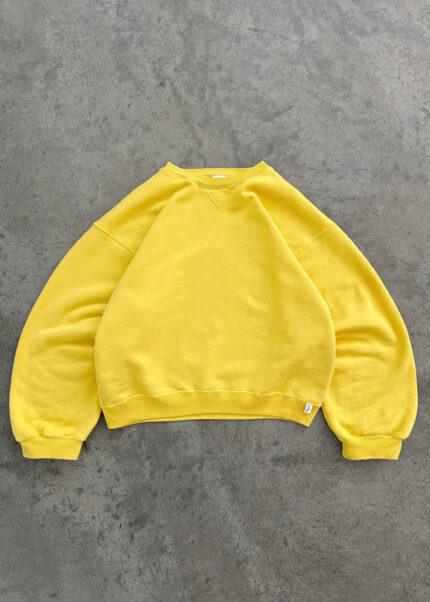 AKIMBO CREWNECK SOLAR YELLOW